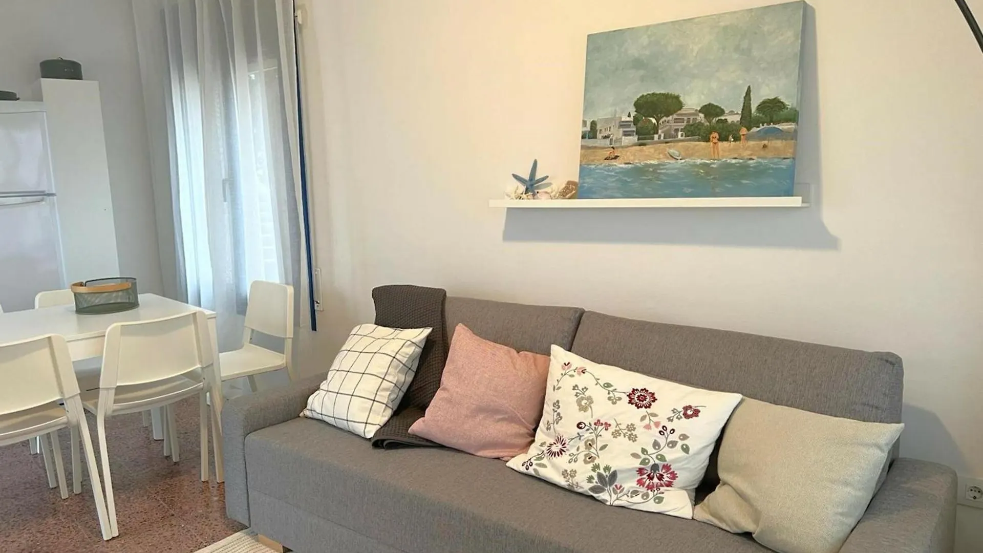 Cap Ras 1 - Apartamento En Primera Linea De Mar, Frente A Una Cala De Llanca. - Es-228-177 0*, Llanca